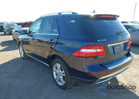 2015 Mercedes-Benz Ml 350 z USA, uszkodzony, nr VIN 4JGDA5JBXFA606125